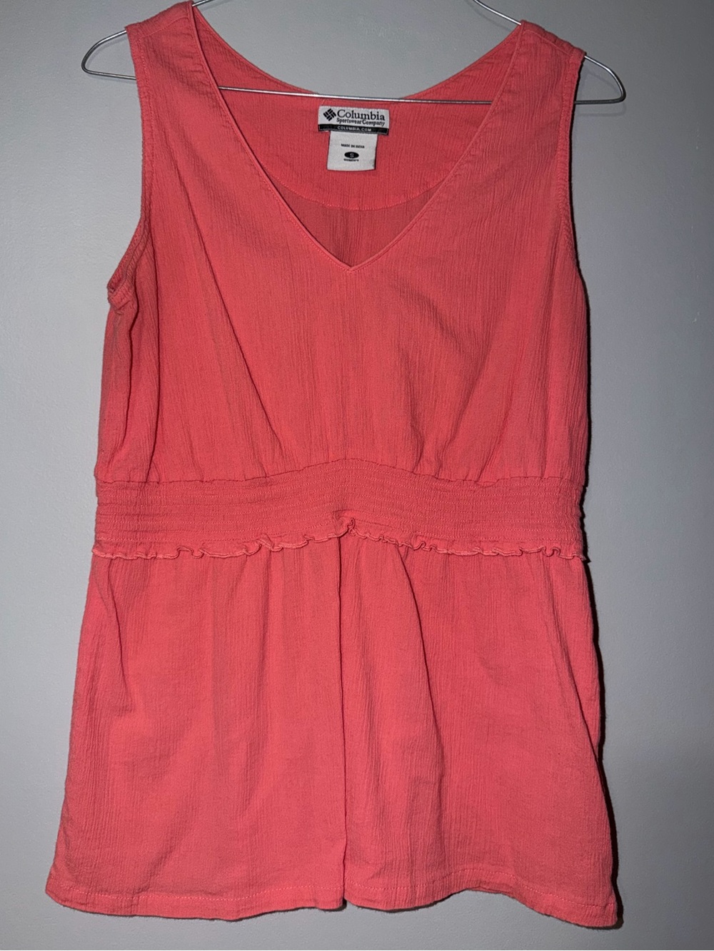 🪸Columbia Women's Coral Sleeveless V-Neck Top